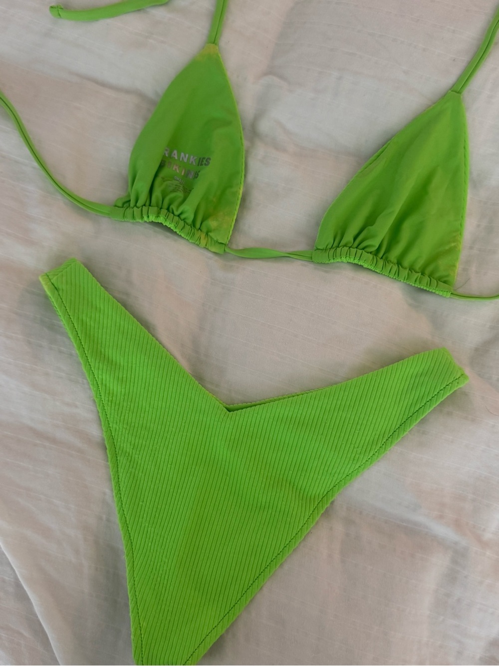 Frankie’s Ribbed Triangle Bikini Set - Picture 5 of 6